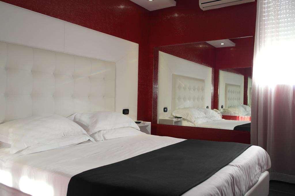 Kleopatra Design Hotel Neapel Rum bild